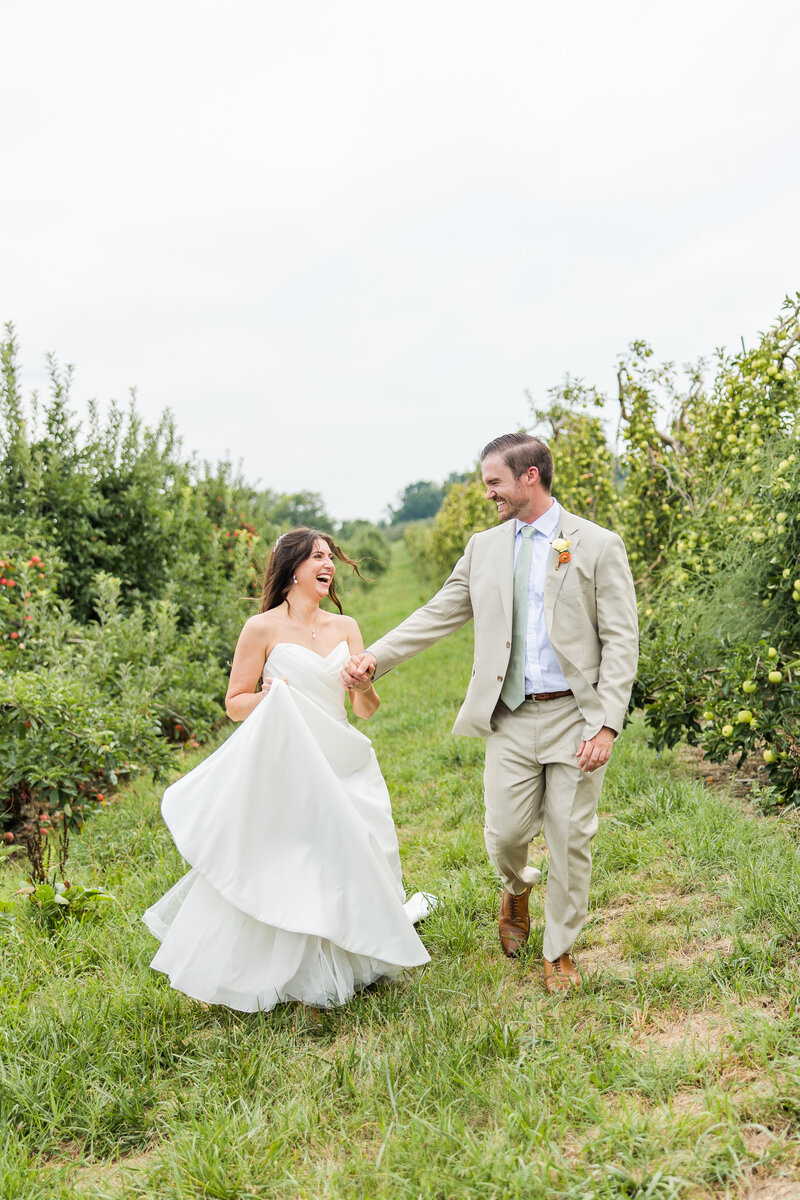 Bride + Groom Portraits - Mason Wedding - by Robin Skievaski Photography -_-120