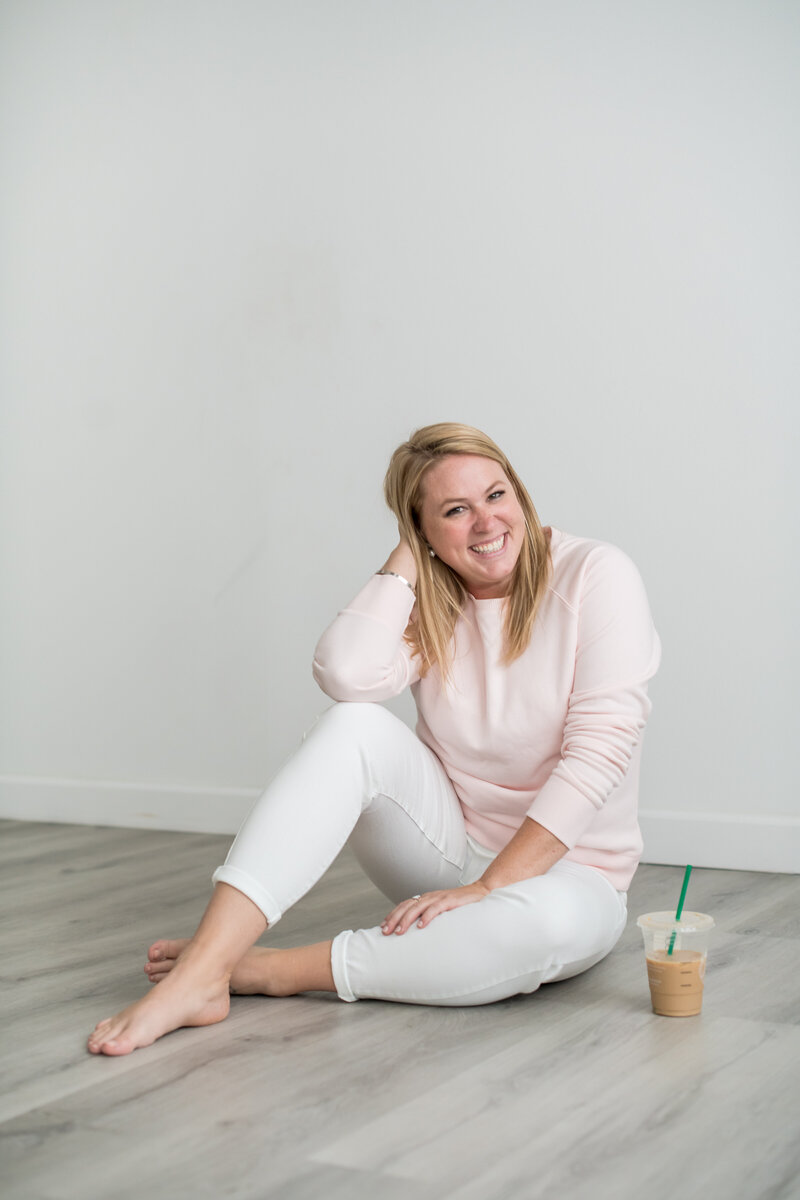 Omaha Nebraska and Sioux City Iowa Wedding Photographer Senior Portrait Photographer 