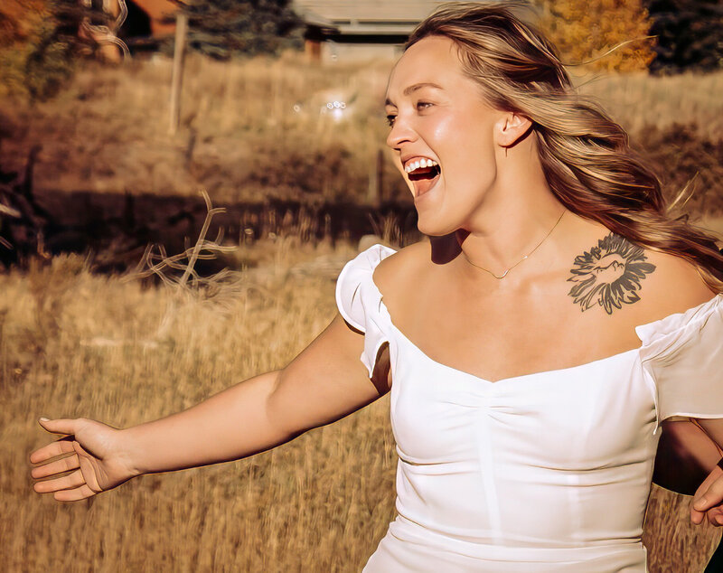 Fall intimate wedding in Telluride.
