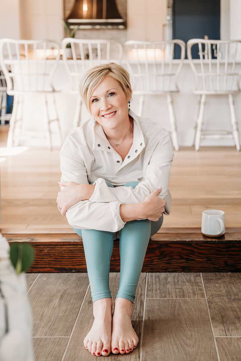 JennySessomsPhotography-Branding-Nutritionist-Feeding5-423
