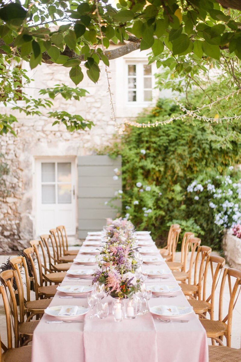intimate-wedding-in-france