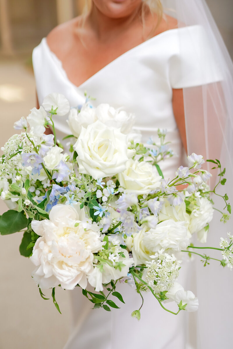Indiana wedding floral designer Satin & Stems., indiana event planner