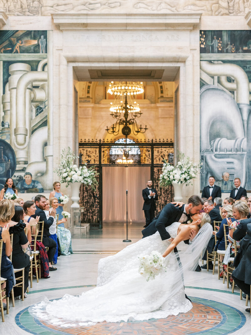 Detroit-Institute-of-Arts-wedding_068