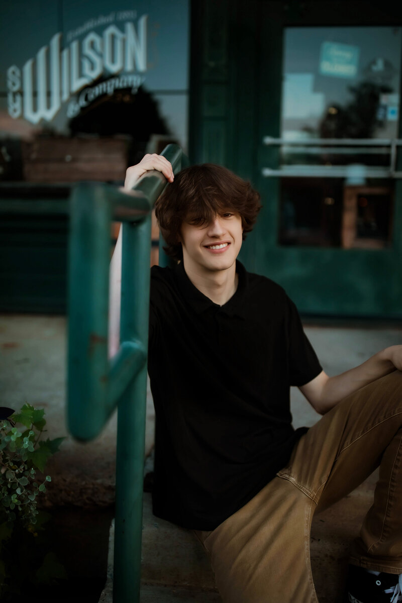 senior(1)
