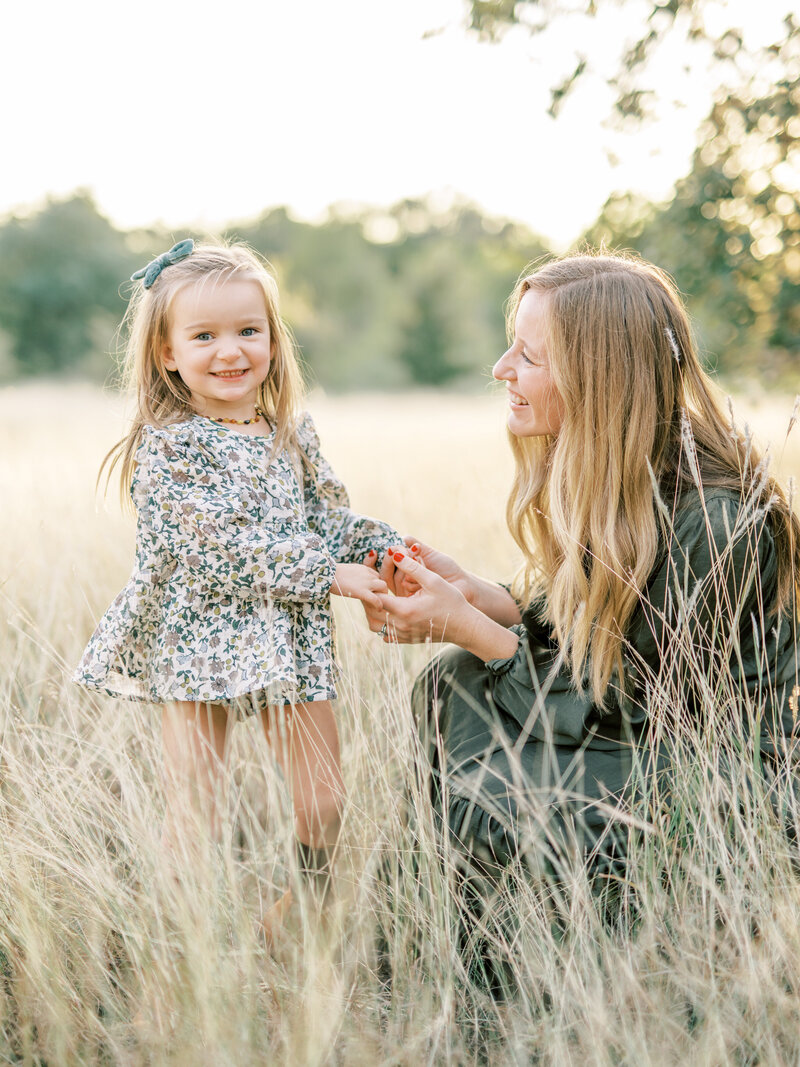 Austin-film-family-photographer-RuétPhoto-CupitFamilyMini2020_featherandtwine-73
