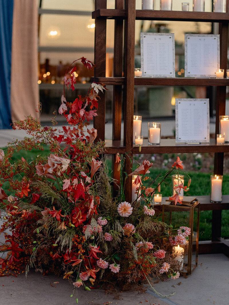 Autumn-Maximalist-Wedding-with-rich-tones-blue-velvet-draping-Ashley-Ludaescher-Photography-Vanessa-Noel-Events-0060