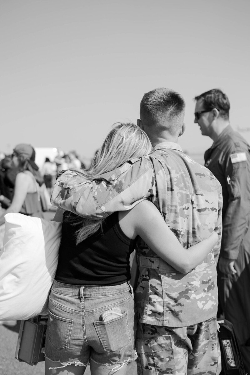 Military Family Homecoming Photographer - Morgan Asaad16