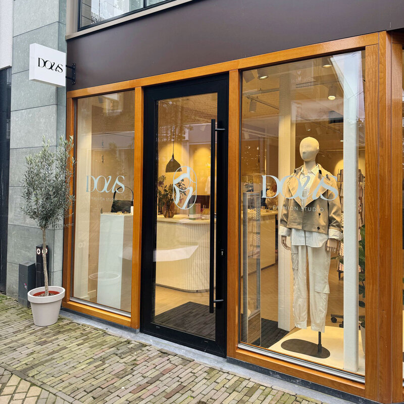 Dous-Fashion-Studio-Branding