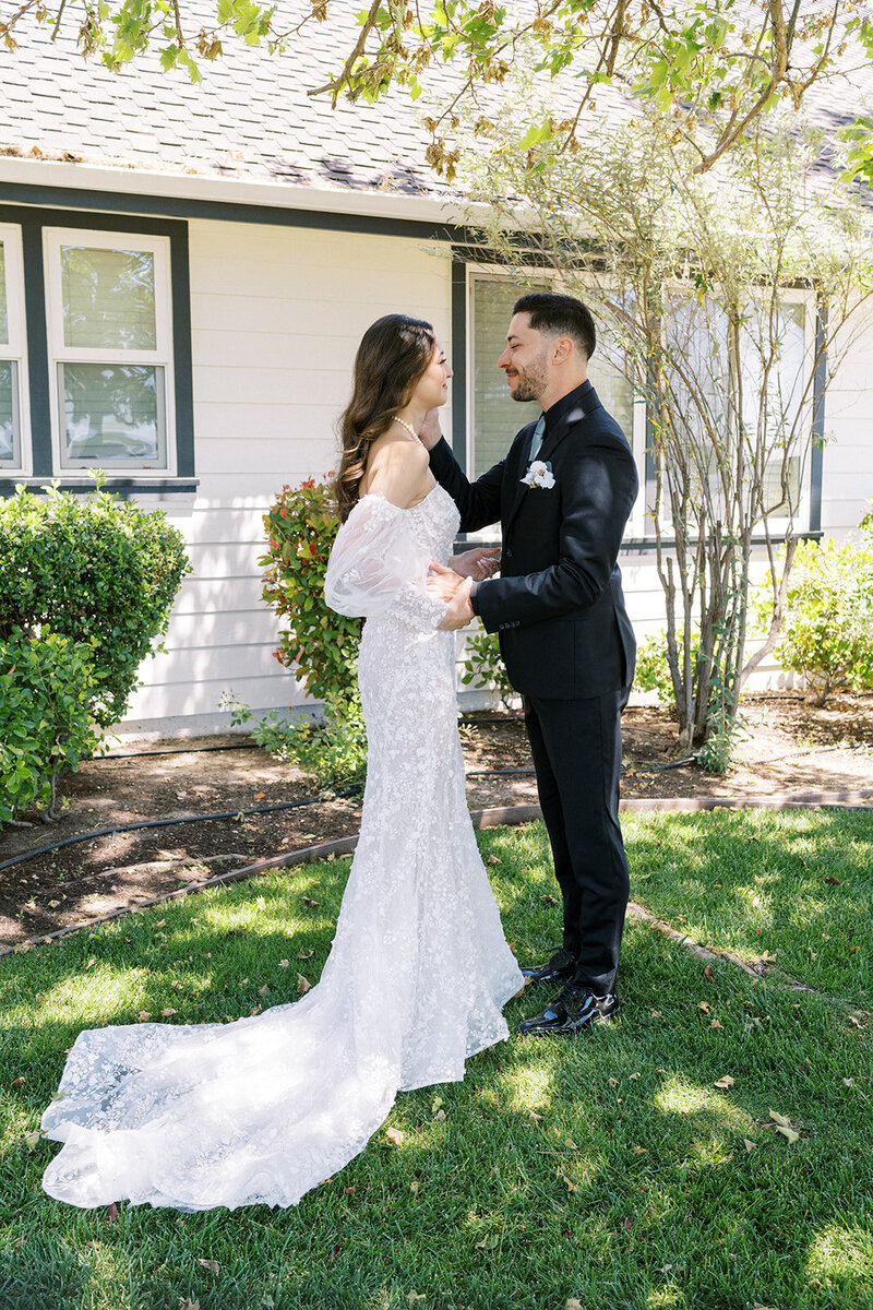 First look between bride and groom at Bella Terra Vineyards in paso robles