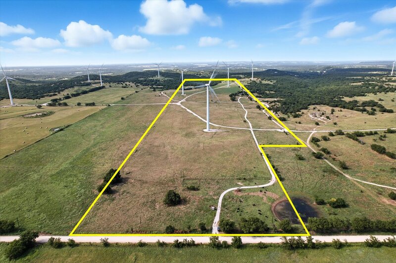 158 Acres income producing in Muenster Texas for sale
