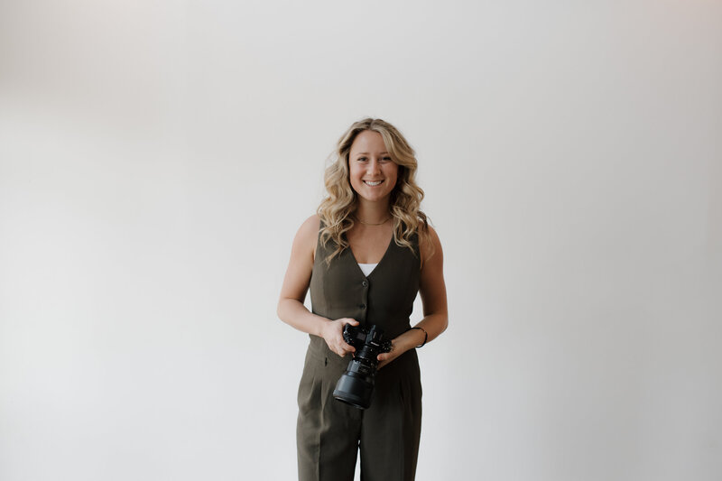 Hayley Zumkeller Wedding Photographer and Filmmaker on Vancouver Island posed for Headshots for her business