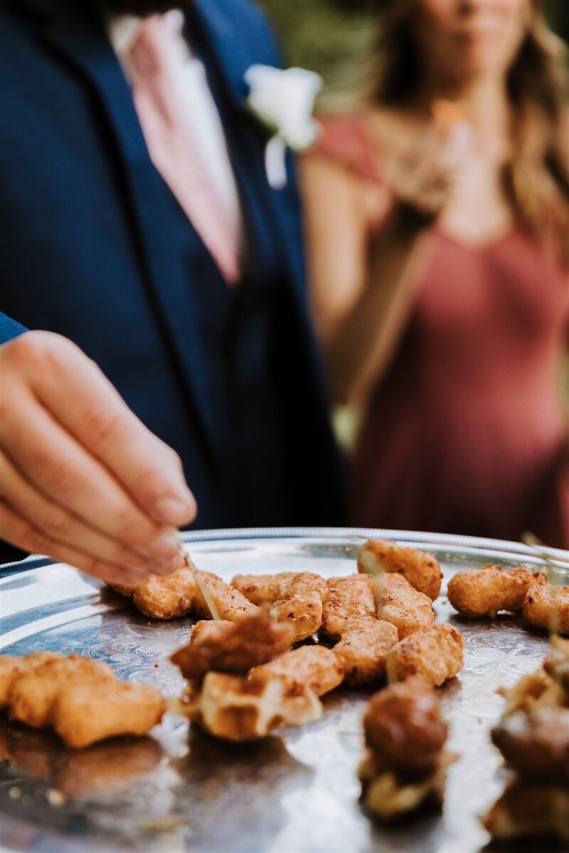 chicken-and-waffles