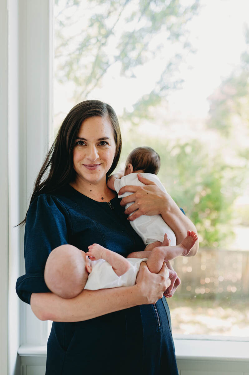 Steel-newborn-window-light-portraits-chevy-chase