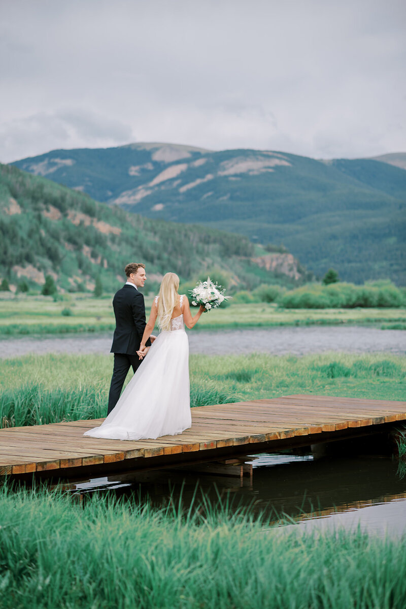Crystal Leffel Photography Wedding Engagement Motherhood Destination Photographer Denver Colorado Southern Florida Chic Timeless Light Airy  Bridals-11