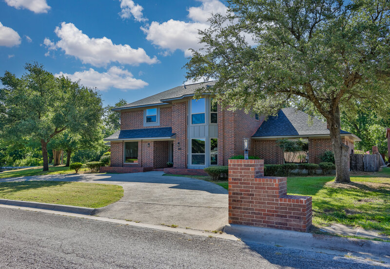 Collinsville TX home for sale

