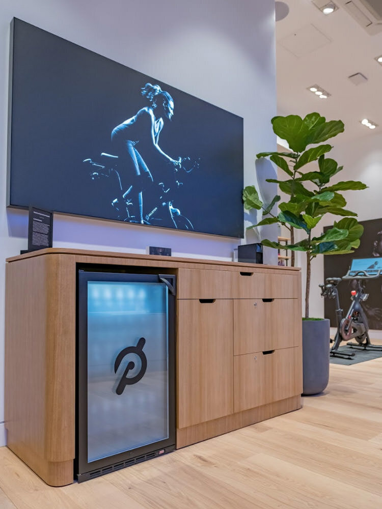 Peloton Showroom Furniture_Website Image 04_QUARTER