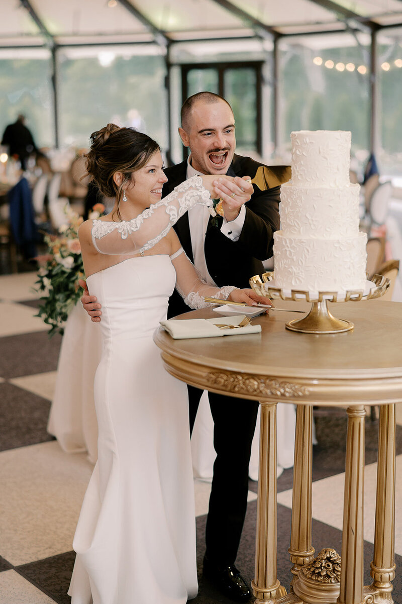 emily + alex - willows at ashcombe mansion wedding-1209
