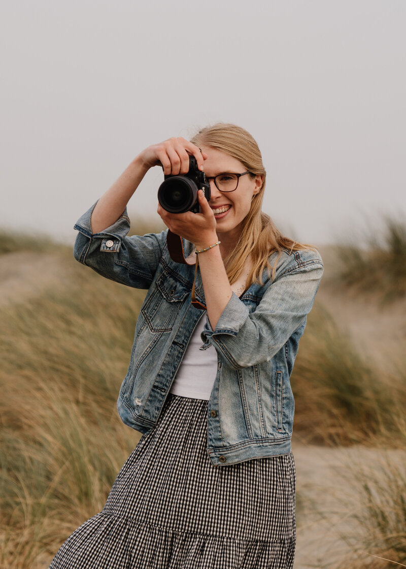 california photographer taking a photo