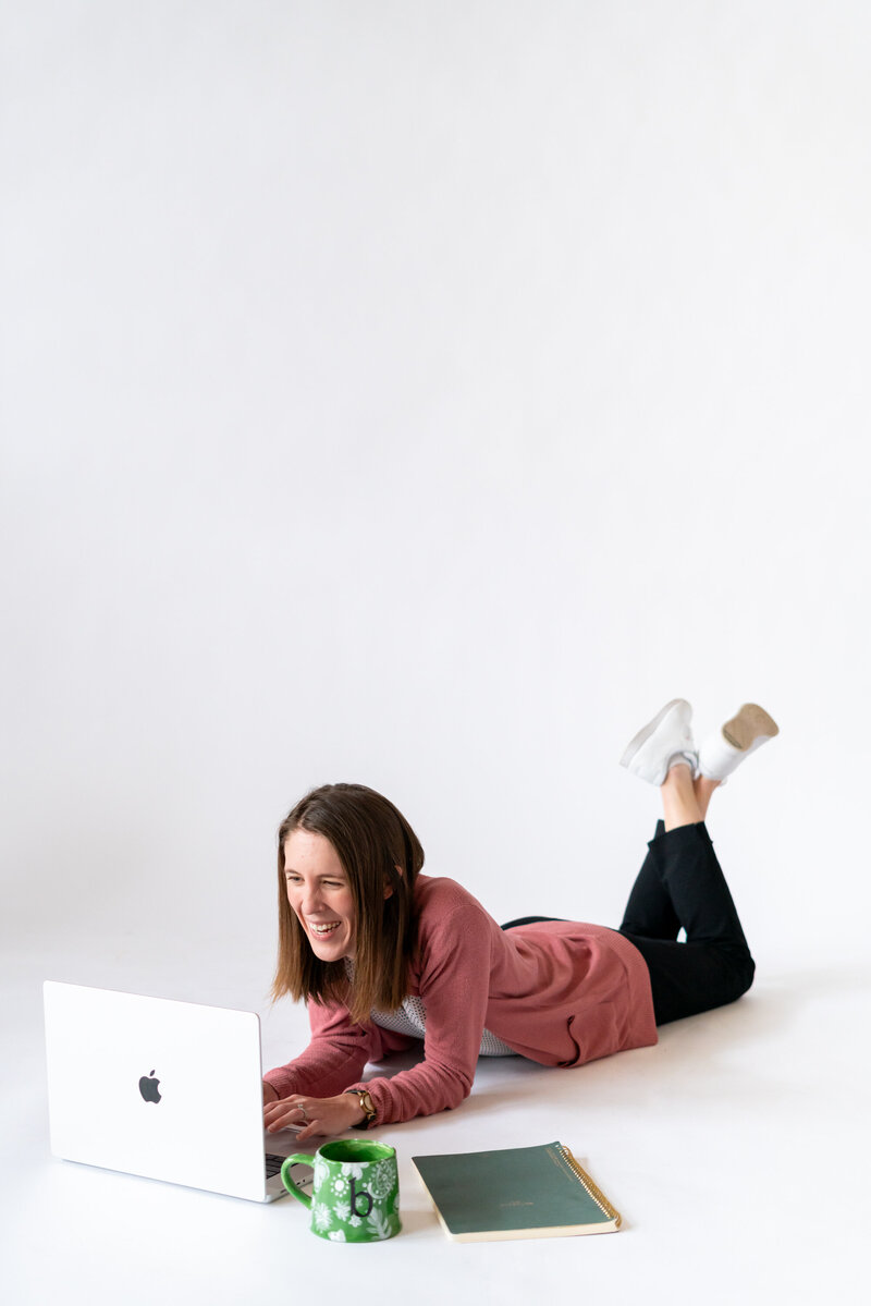 Micah Robbins copy writing for creative entrepreneurs