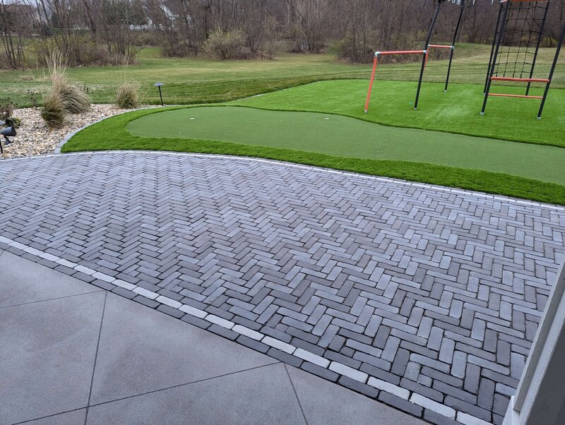 artificial-turf-installation-residential-cedar-rapids-manchester-iowa_20241125_172144640