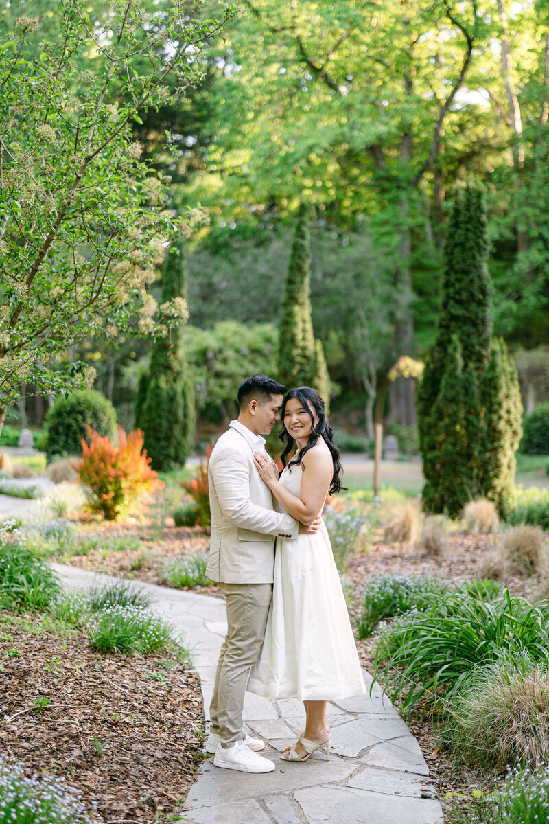 Julie and Jeremy Engagement session Cator woolford gardens atlanta Renee Jael Fine Art Photography_-10