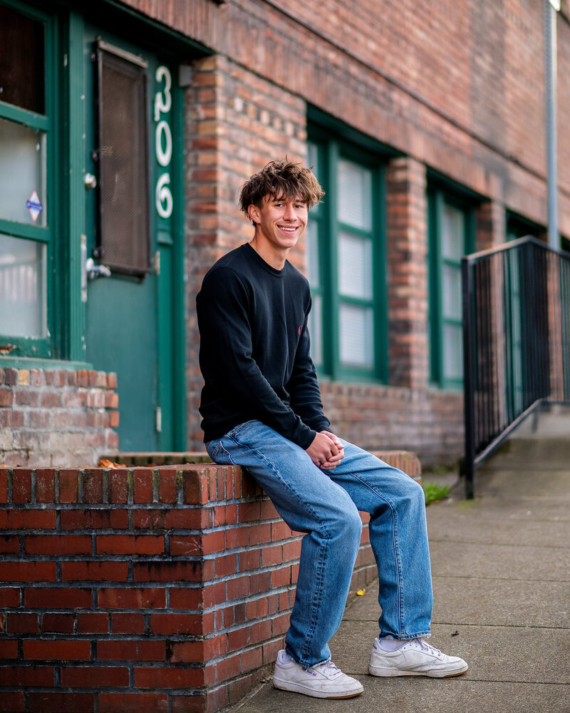 insta_king_county_senior_photographer_mikayla_arsenian_photography_kennedy_catholic_high_school-09222