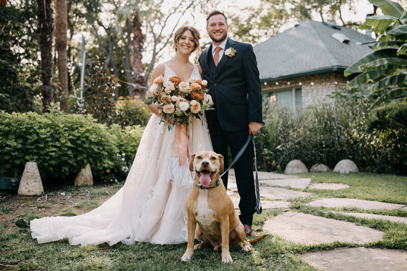 Bridesmaids in rust dresses