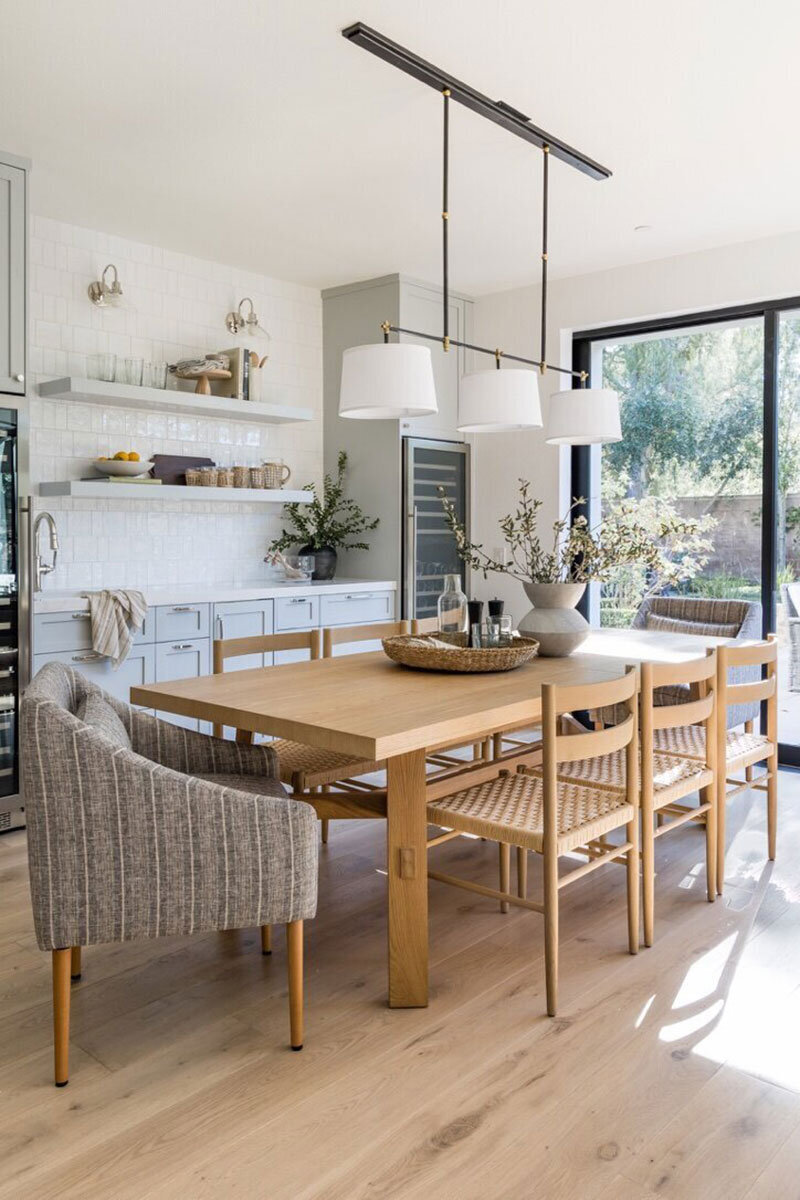 Turtle Ridge home renovation featuring neutral palette and warm wood accents
