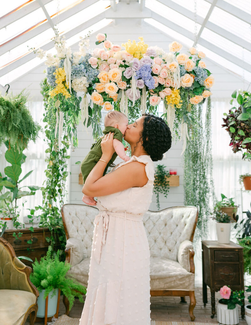 17-Candid-Mother-Holding-Baby-Greenhouse