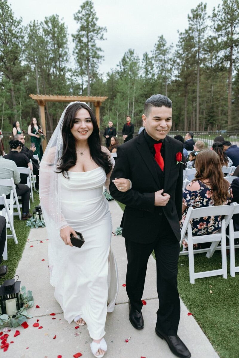 classic-and-documentary-style-wedding-photography-202