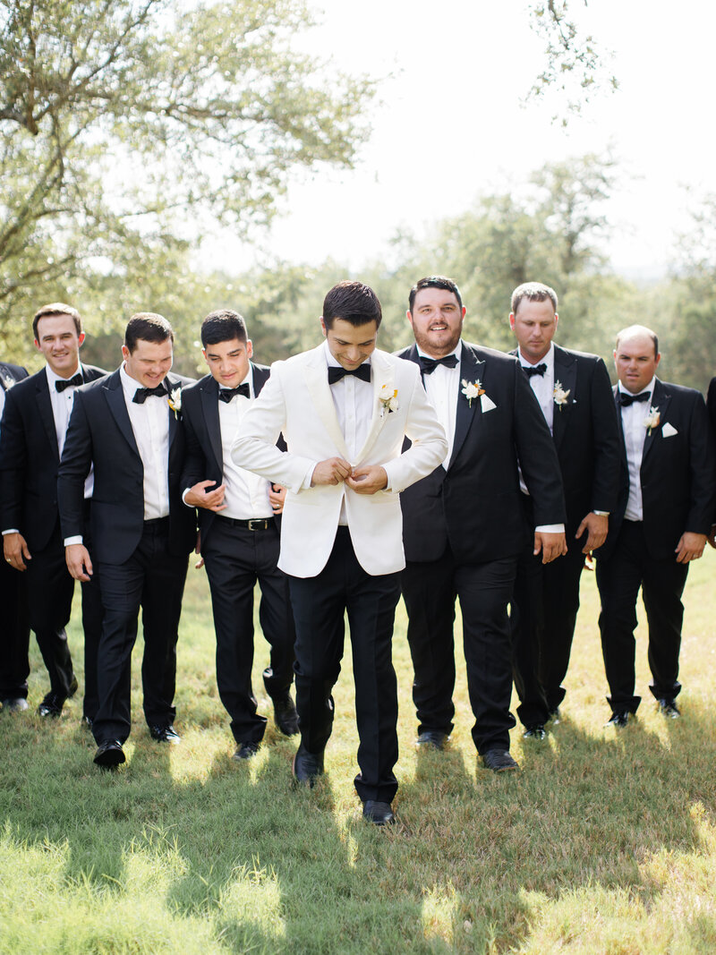 the-arlo-wedding-party-paige-vaughn-photo25