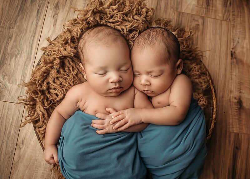 twin newborn photographer oklahoma