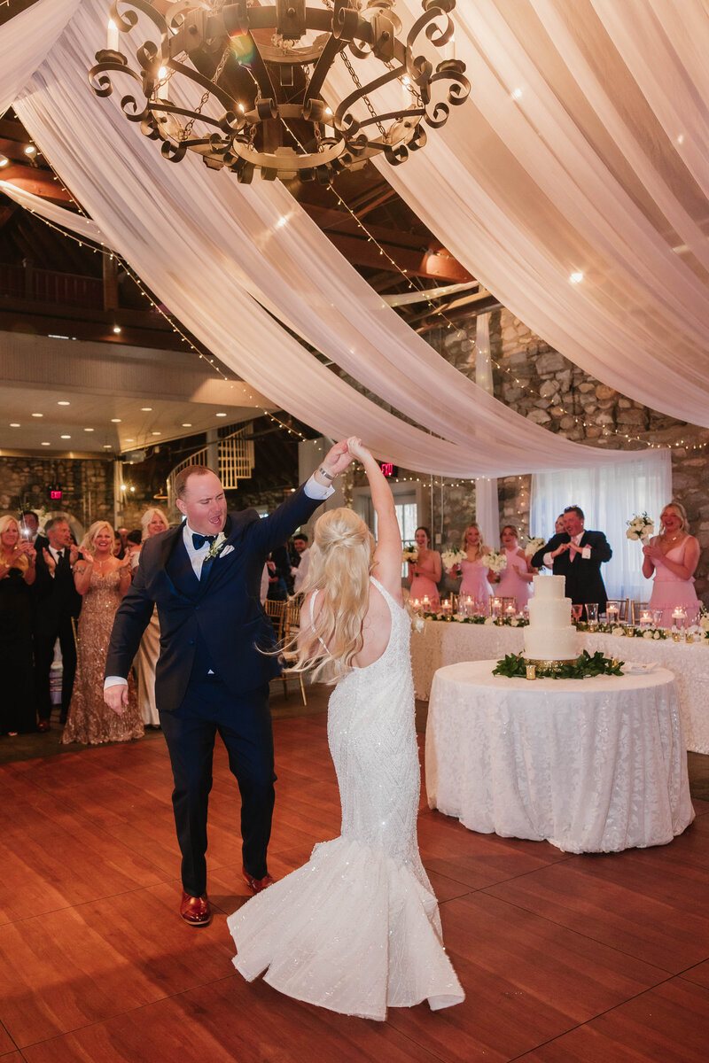 64-A&J - Wedding - Castle Farms - Michigan Wedding Photographer