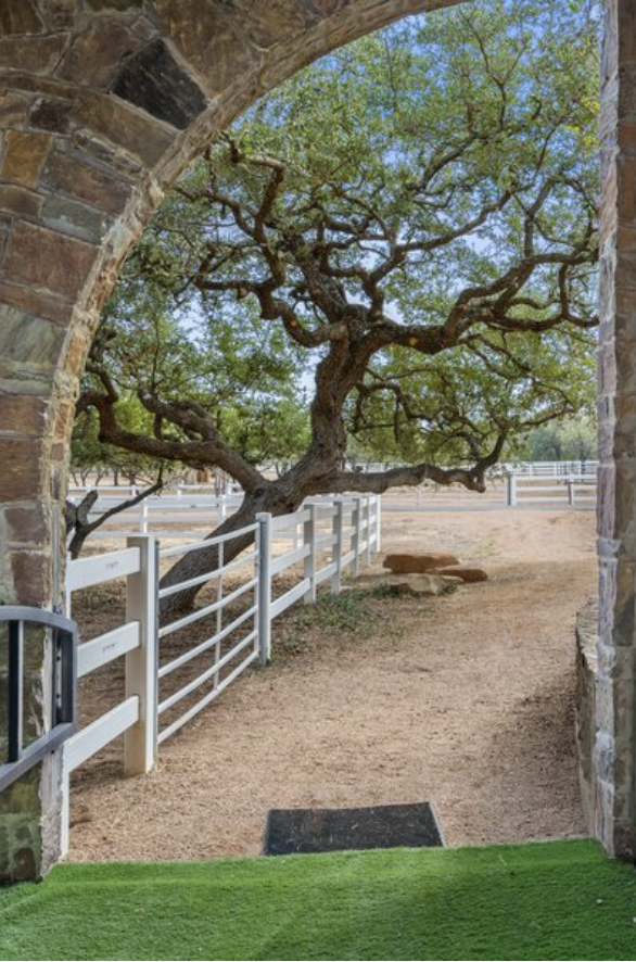 texas hill country lodging