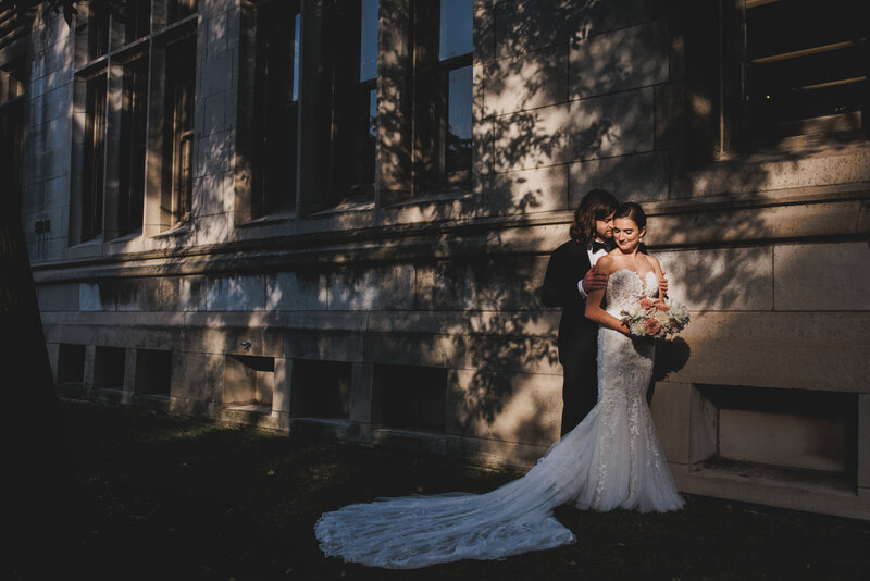 14-Adler-Planetarium-Wedding-couple