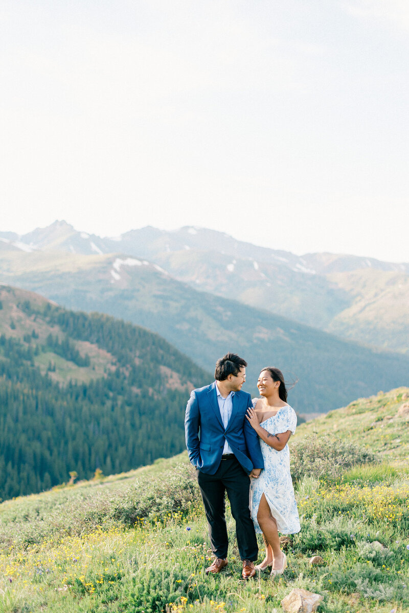 Summit-County-Colorado-Summer-Engagement-Photos-11