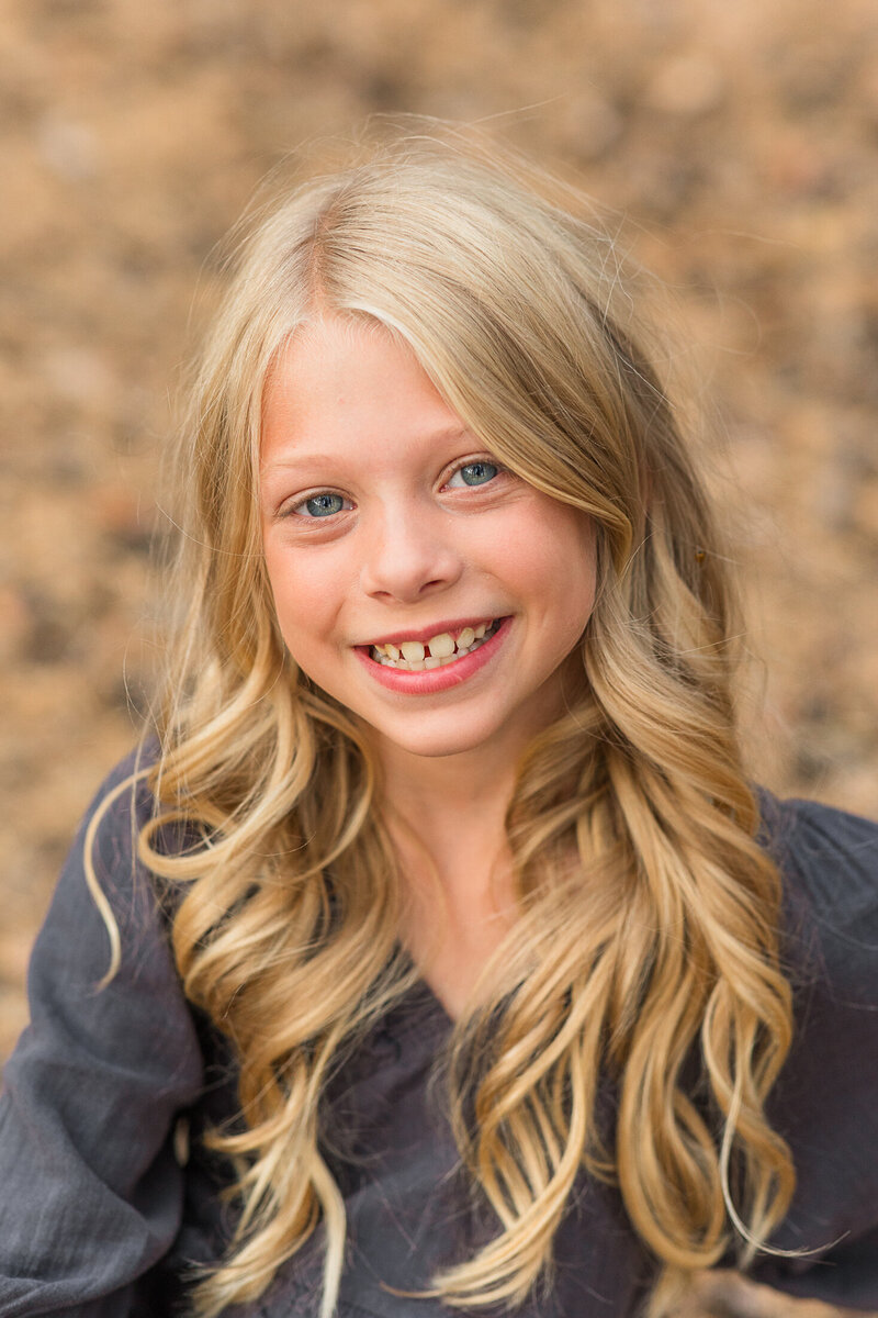 2024-krystal-moore-photography-moose-jaw-sask-forest-family-11