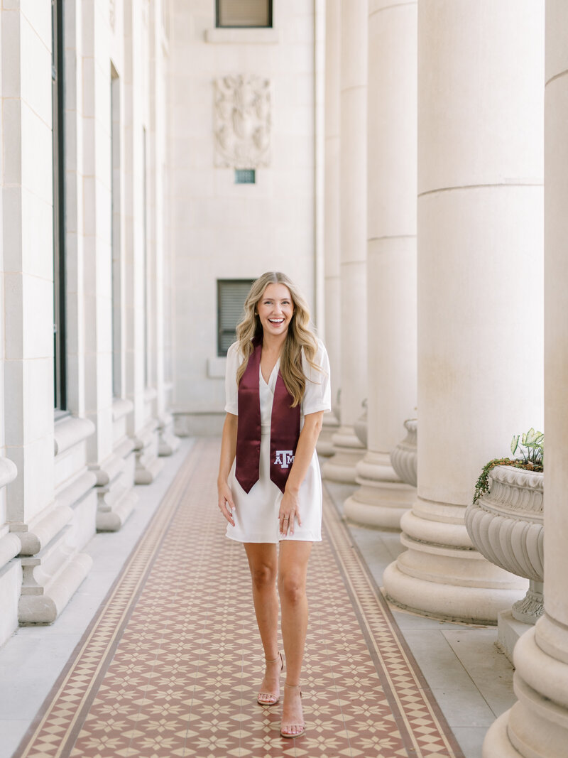 modern-senior-session-texas-a&m