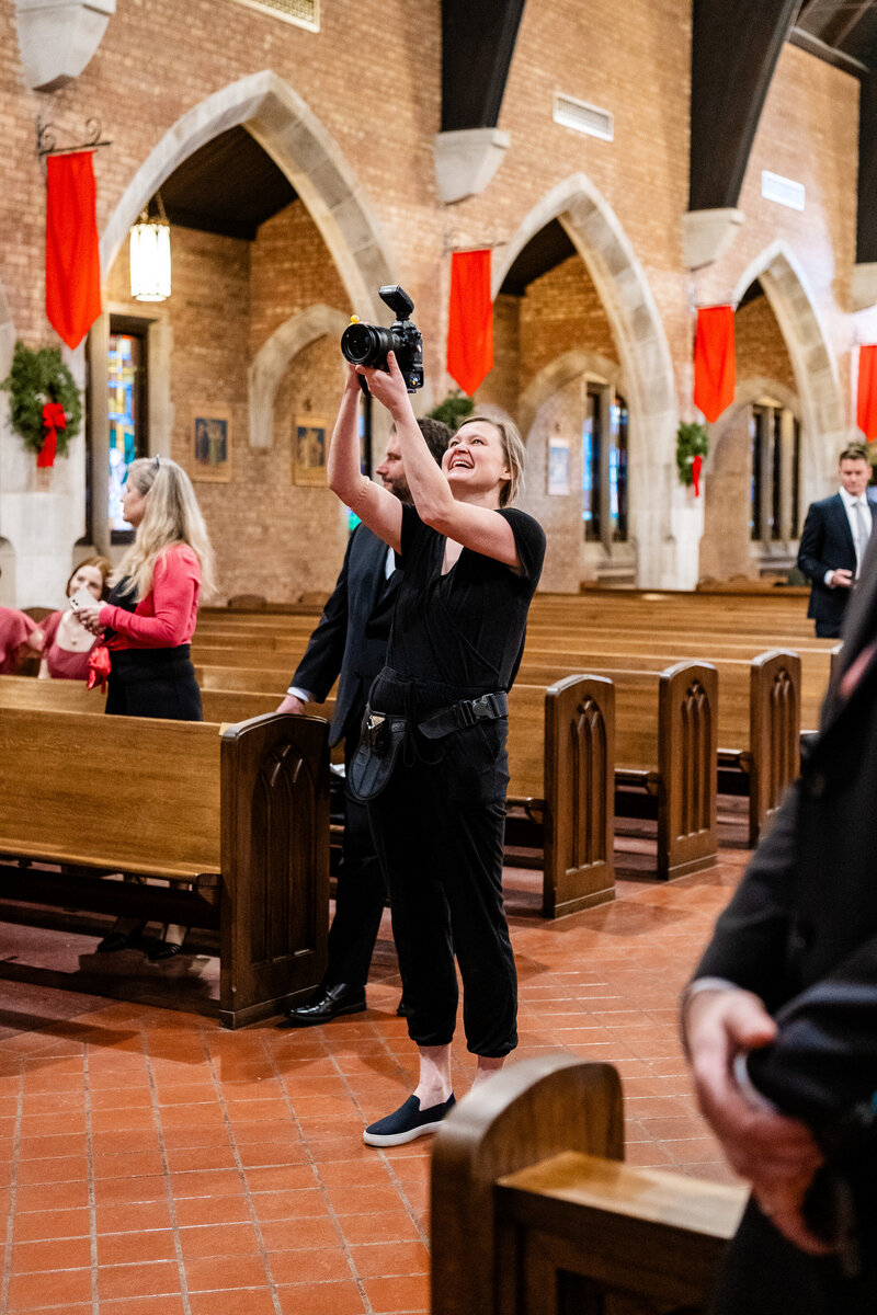 behind-the-scenes-minneapolis-wedding-photographer-8