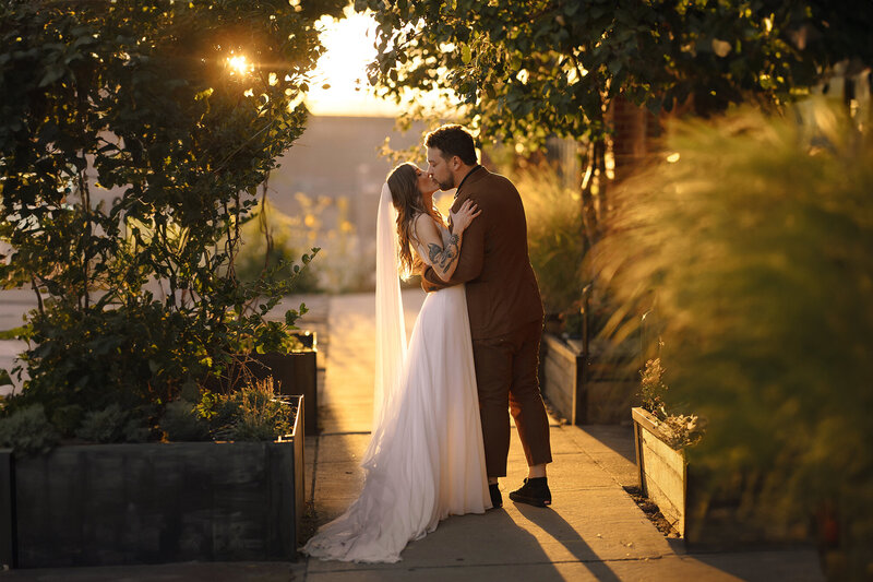 Estes Park Wedding Photographer Denver Wedding Venue Planner Della Terra Mountain Top Fall Colorful Wedding Liz Osban Photography Black Canyon Inn Wyoming Wedding Photographer Elopement Engagement 75