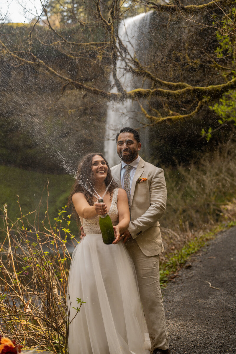 elopement photographer oregon-13