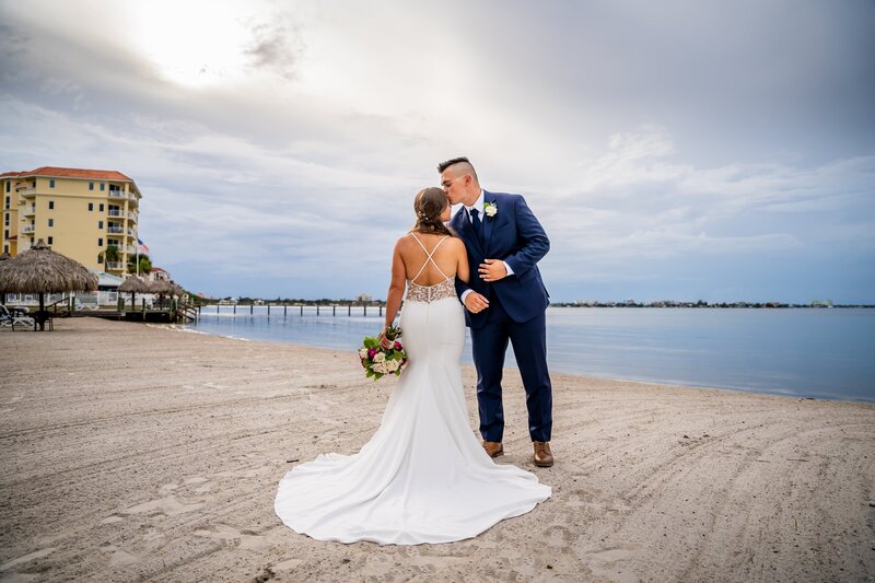 Florida Weddings and Elopements l Elope Tampa Bay