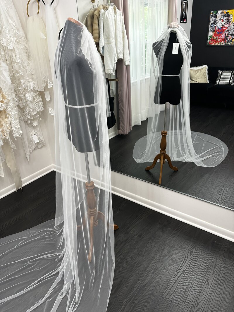 demelis Atelier Light Ivory Cathedral Length Bridal Veil
