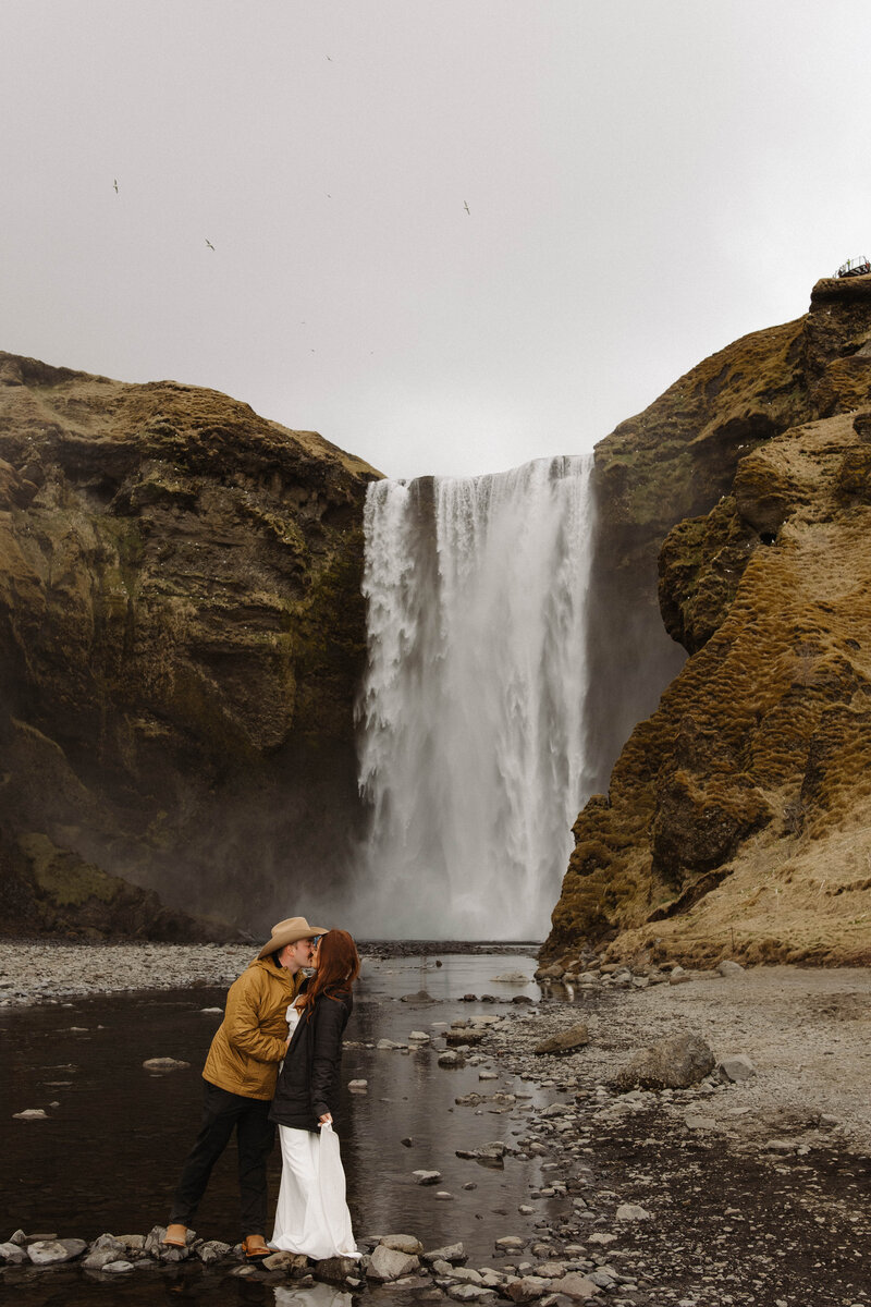 Destination Elopement Videographer and Photographer in Iceland Photo by Landon Dean Photo