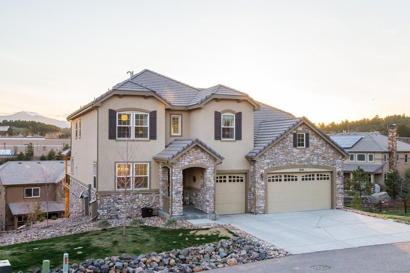 850 Elk Rest exterior