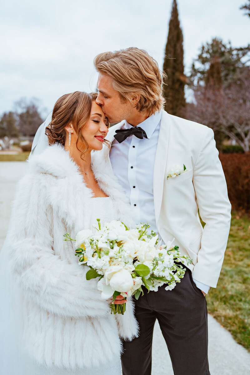 kelcey-nate-wedding-publishing-100390