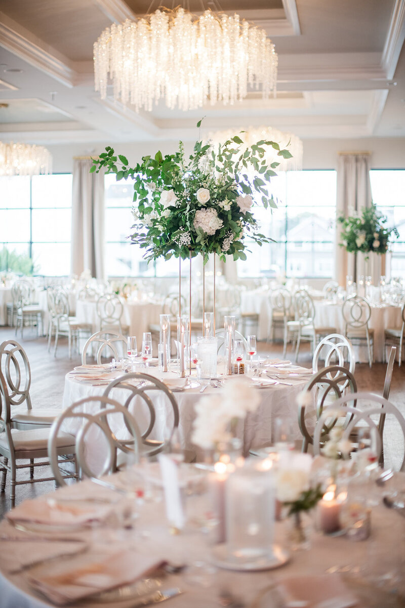 Tyde at Walnut Beach Romantic and Timeless Summer Wedding