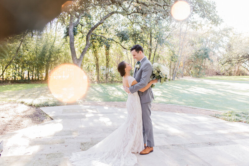 MercuryHall.SouthAustin.Venue.Photographer.Outdoor.MicroWedding.11