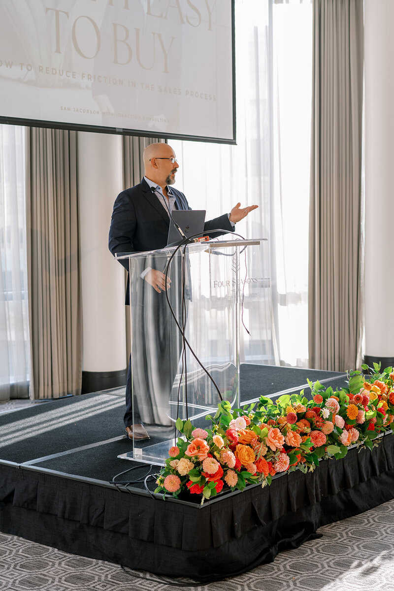 Sam Jacobson, an expert speaker for the wedding industry