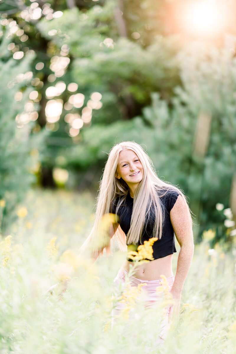 best senior photographer in traverse city michigan